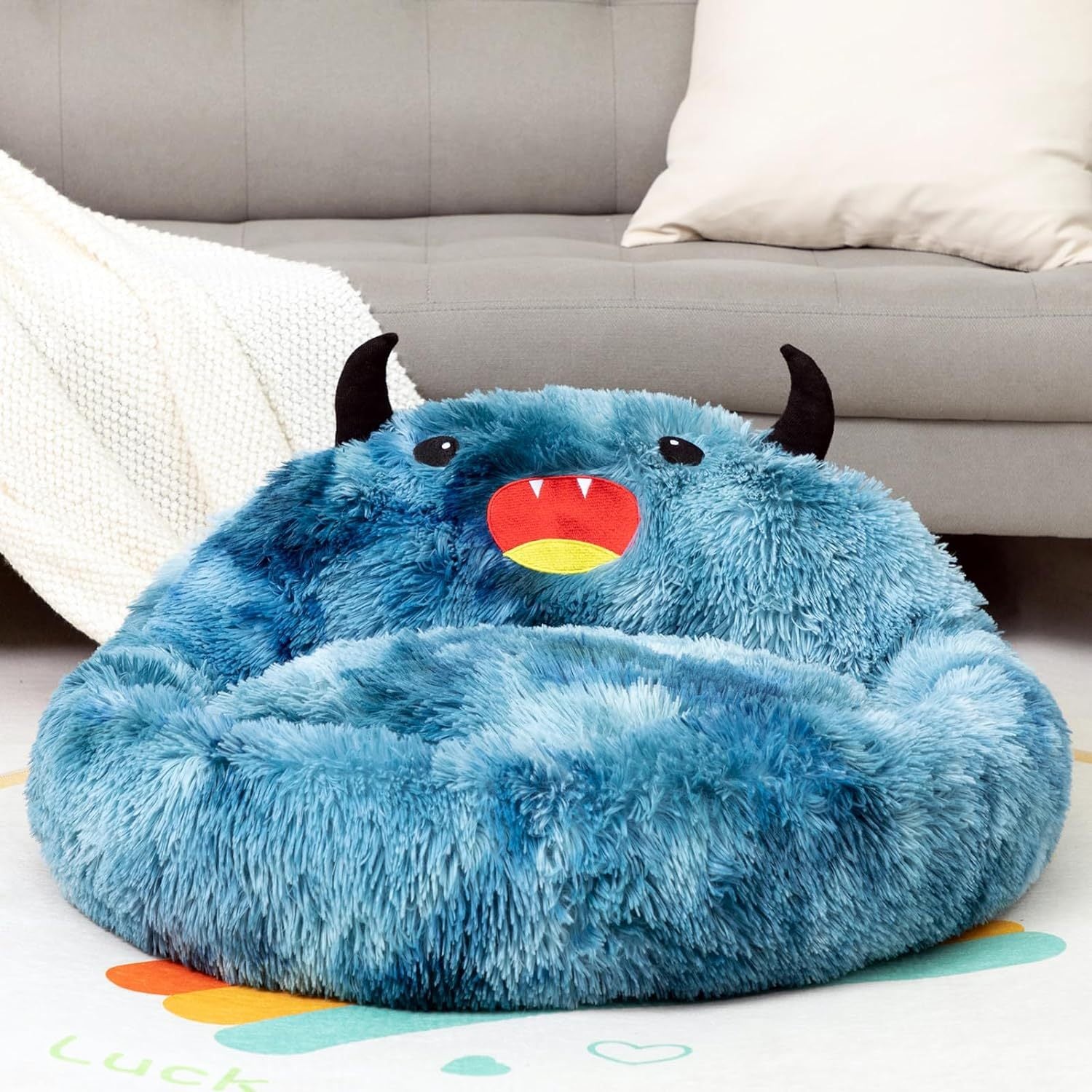 Self-Warming Donut Pet Bed